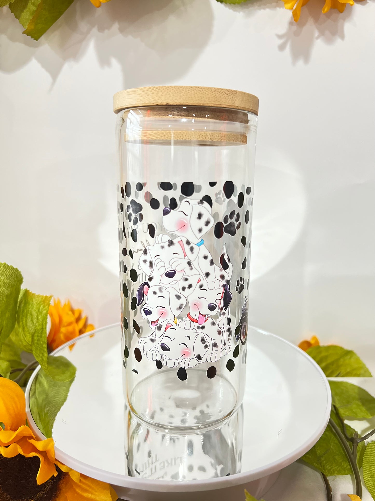 Cruela and Dalmatians Libby Cup with Bamboo lid (20 Oz) and glass straw!